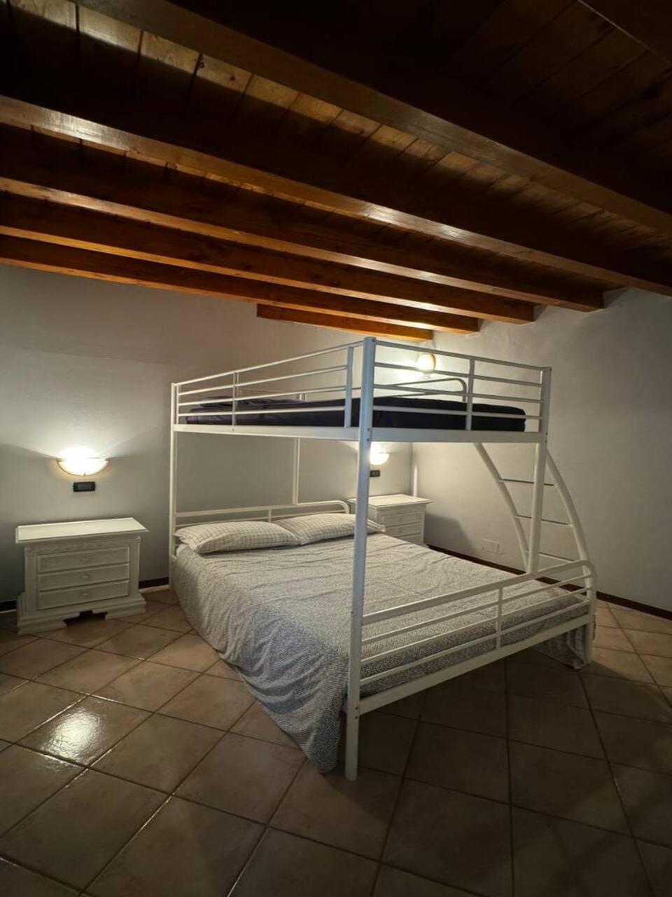 B&B Al Vec Licinsi' Moniga del Garda Exterior photo