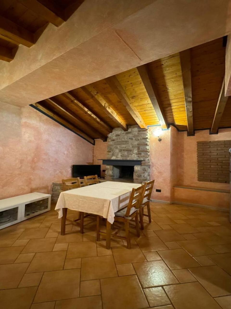 B&B Al Vec Licinsi' Moniga del Garda Exterior photo